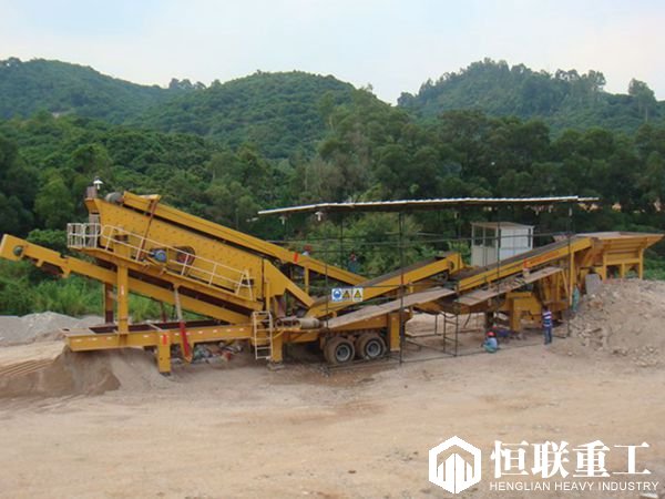 移動(dòng)式建筑垃圾破碎機(jī)