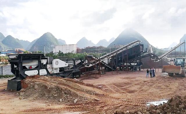 移動(dòng)破碎站