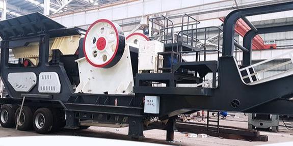 移動(dòng)碎石機(jī)
