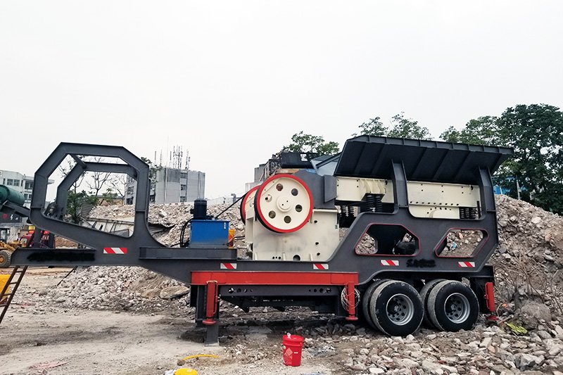 顎式移動(dòng)破碎機(jī)